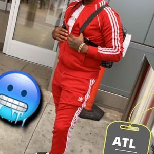 Meet your Posher, Deejay